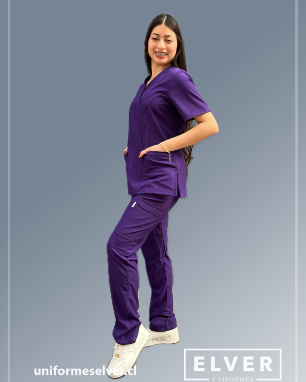 Uniforme Clínico / Yoi ( Nutrición Universal)